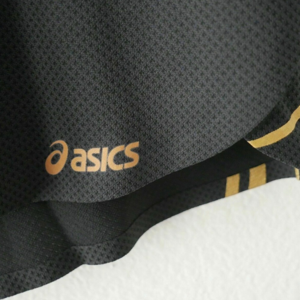 Asics Womens Top Impact Line Split Shorts Sz L NWT